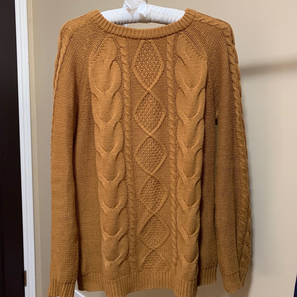 Cable knit sweater